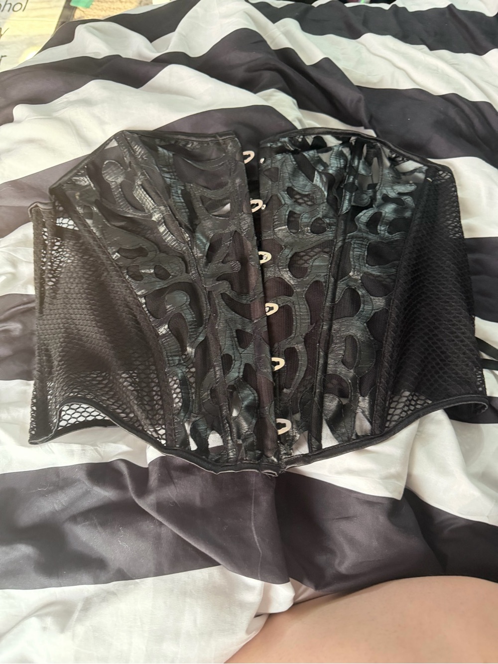 Black Lace Mesh Corset Waist Cincher